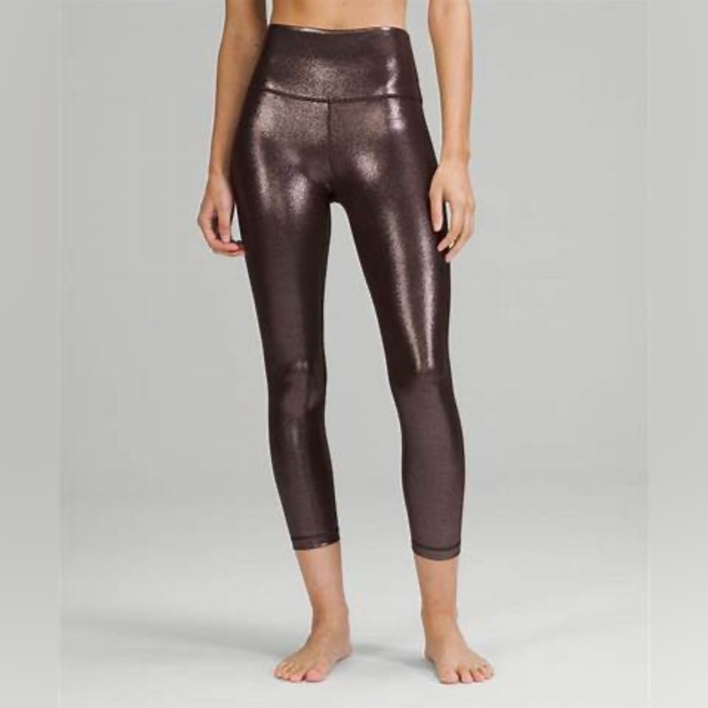NWT $98 Lululemon Align Size 4 High Rise Crop 23” soft Nulu!